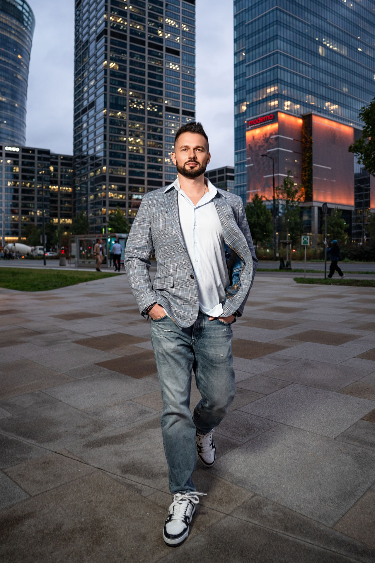 Grzegorz Nowak – polski przedsiębiorca, inwestor i influencer biznesowy, CEO Alpaca Studio